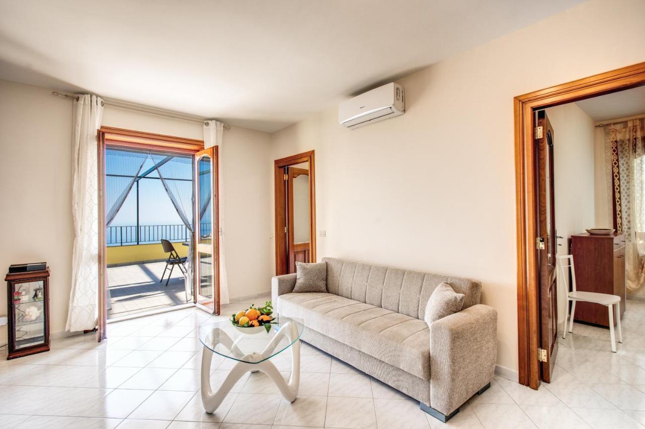 Apartamento Magdalene'S House - Sea View Terrace Massa Lubrense Exterior foto